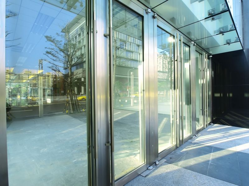 Commercial Glass Door Repair